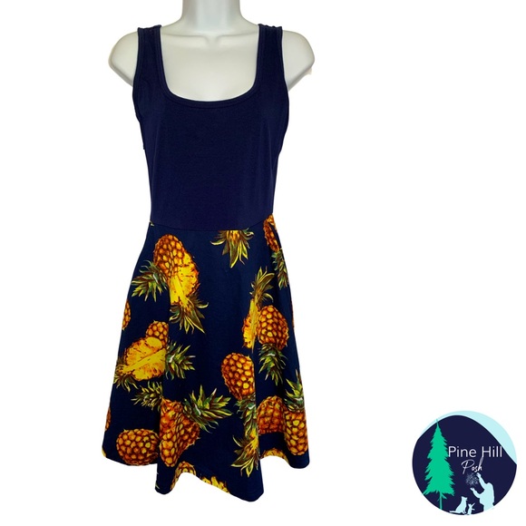 unbranded Dresses & Skirts - 🍋HOST PICK🍋 Pineapple Print Dress Womens Size Small Navy Blue Gold Sleeveless
